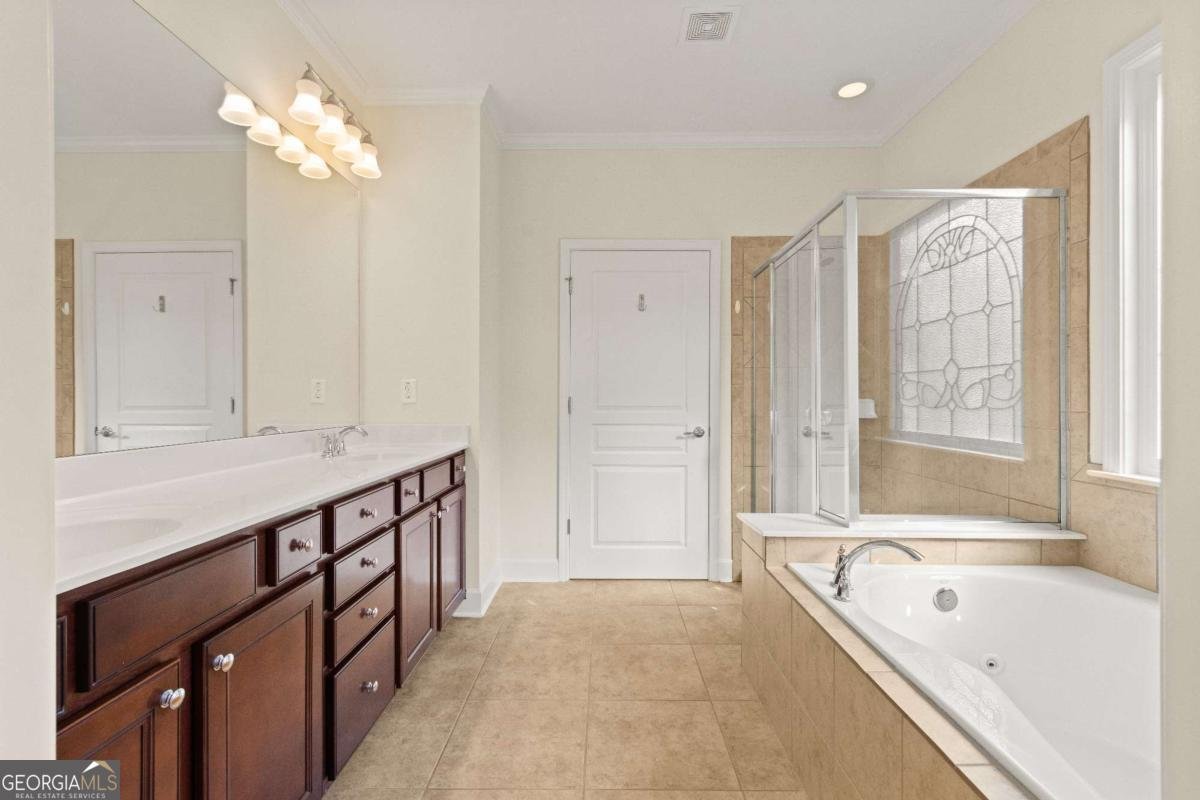 4385 Cadmium Drive Cumming - 33