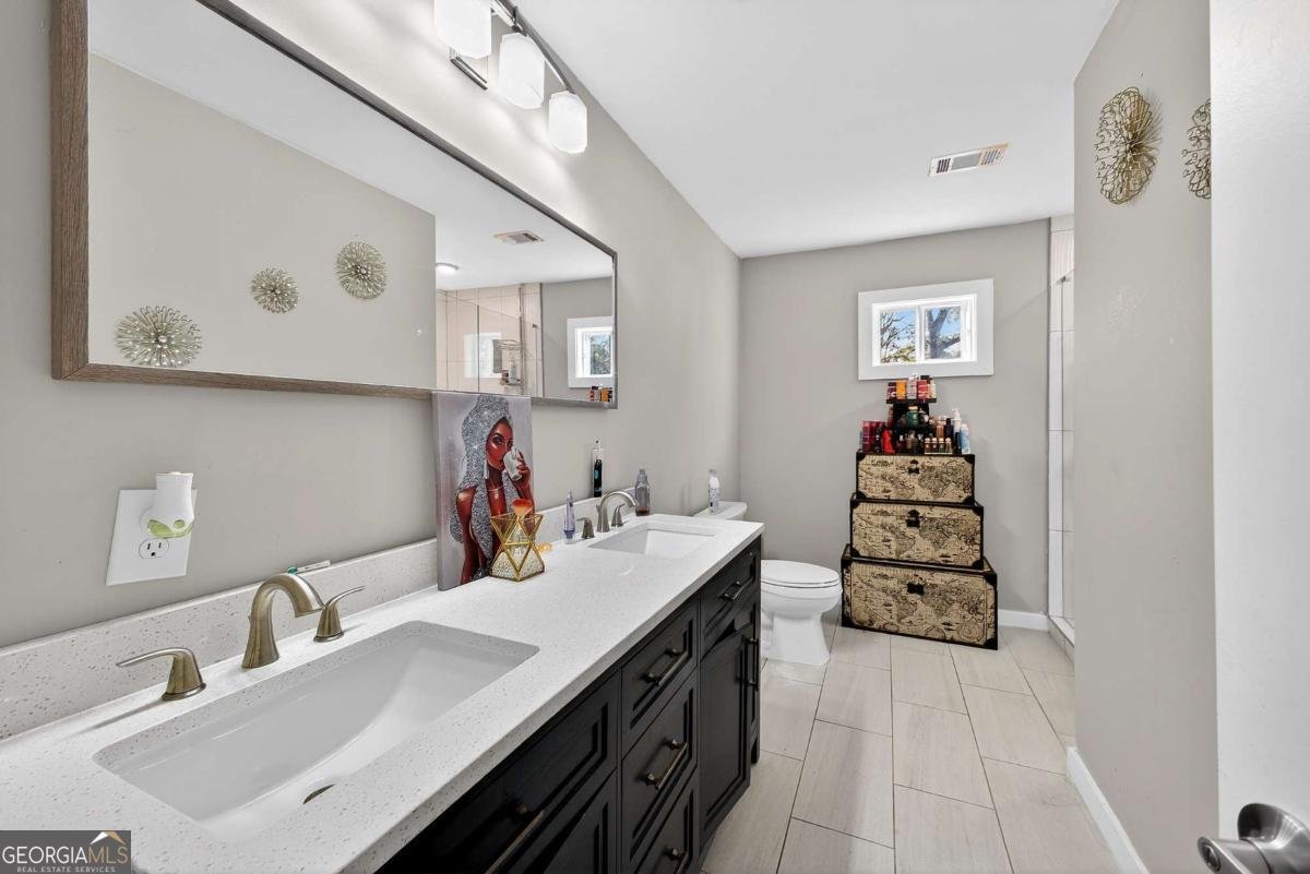 620 Hamilton E Holmes Drive Atlanta - 14