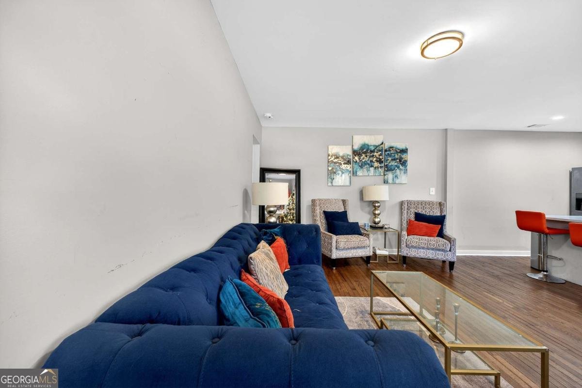 620 Hamilton E Holmes Drive Atlanta - 6