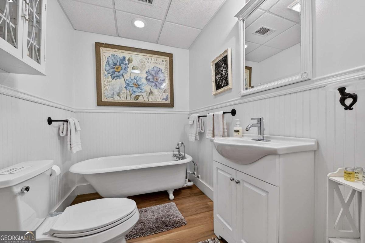 598 Whispering Pine Lane Cherry Log - 34