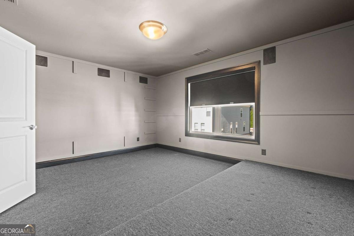 560 hannaford walk Duluth - 55