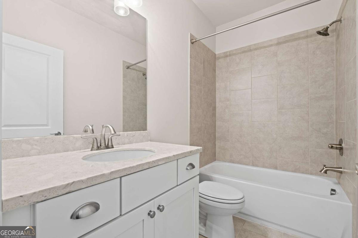 560 hannaford walk Duluth - 56