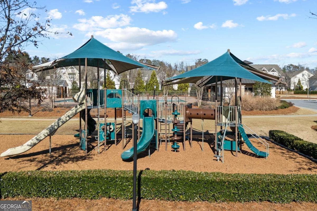 560 hannaford walk Duluth - 64