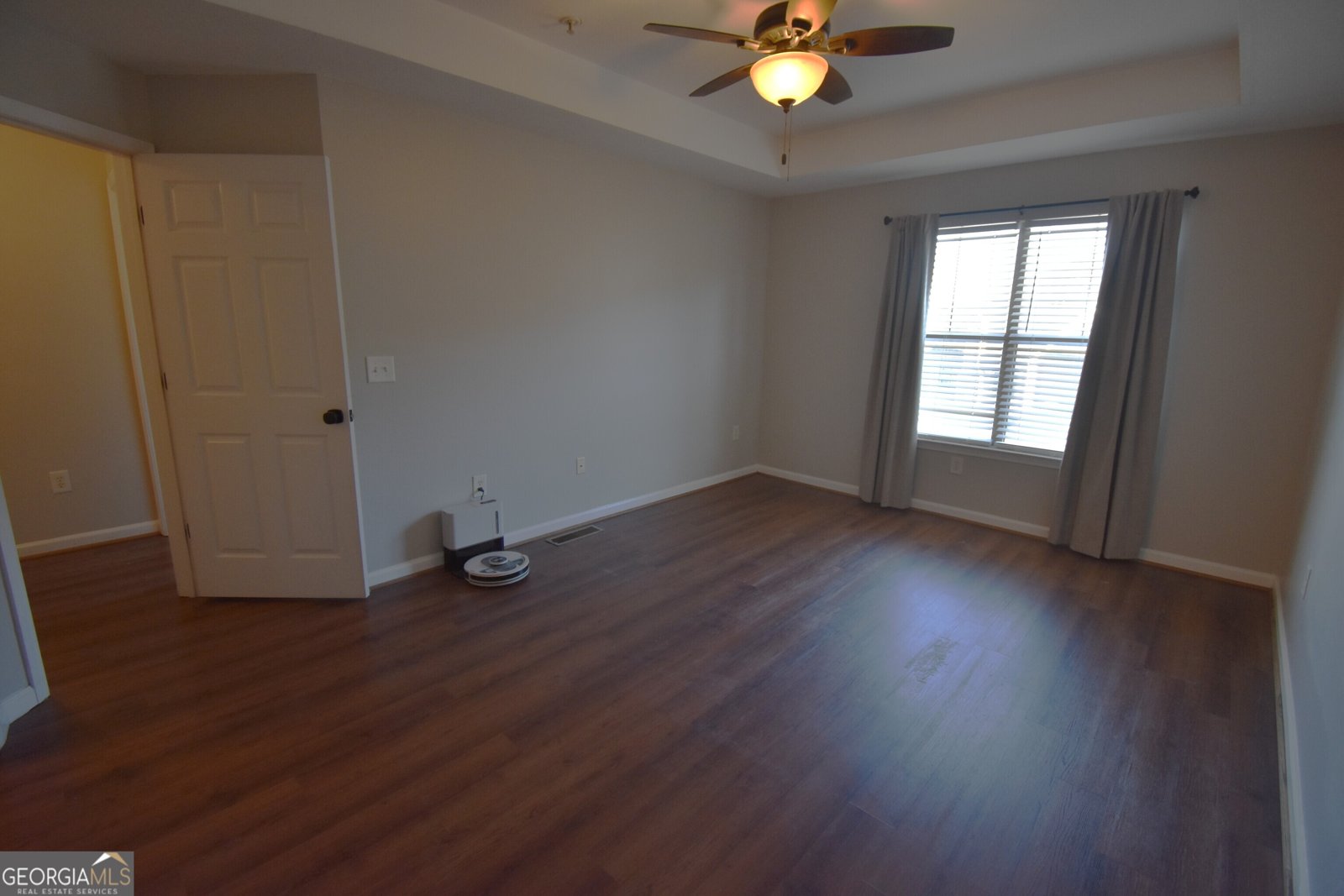 1575 Ridenour Parkway Kennesaw - 23