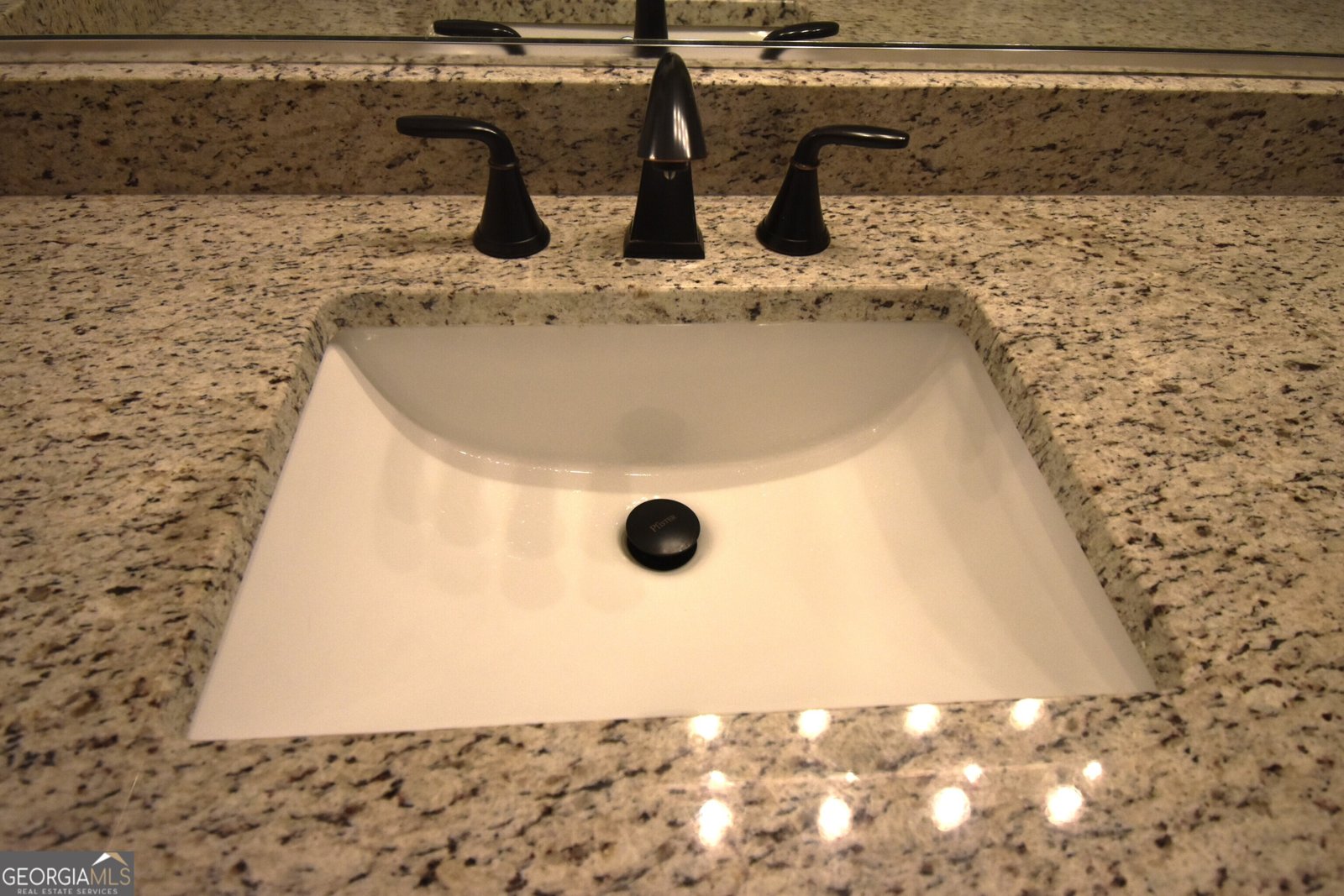 1575 Ridenour Parkway Kennesaw - 28