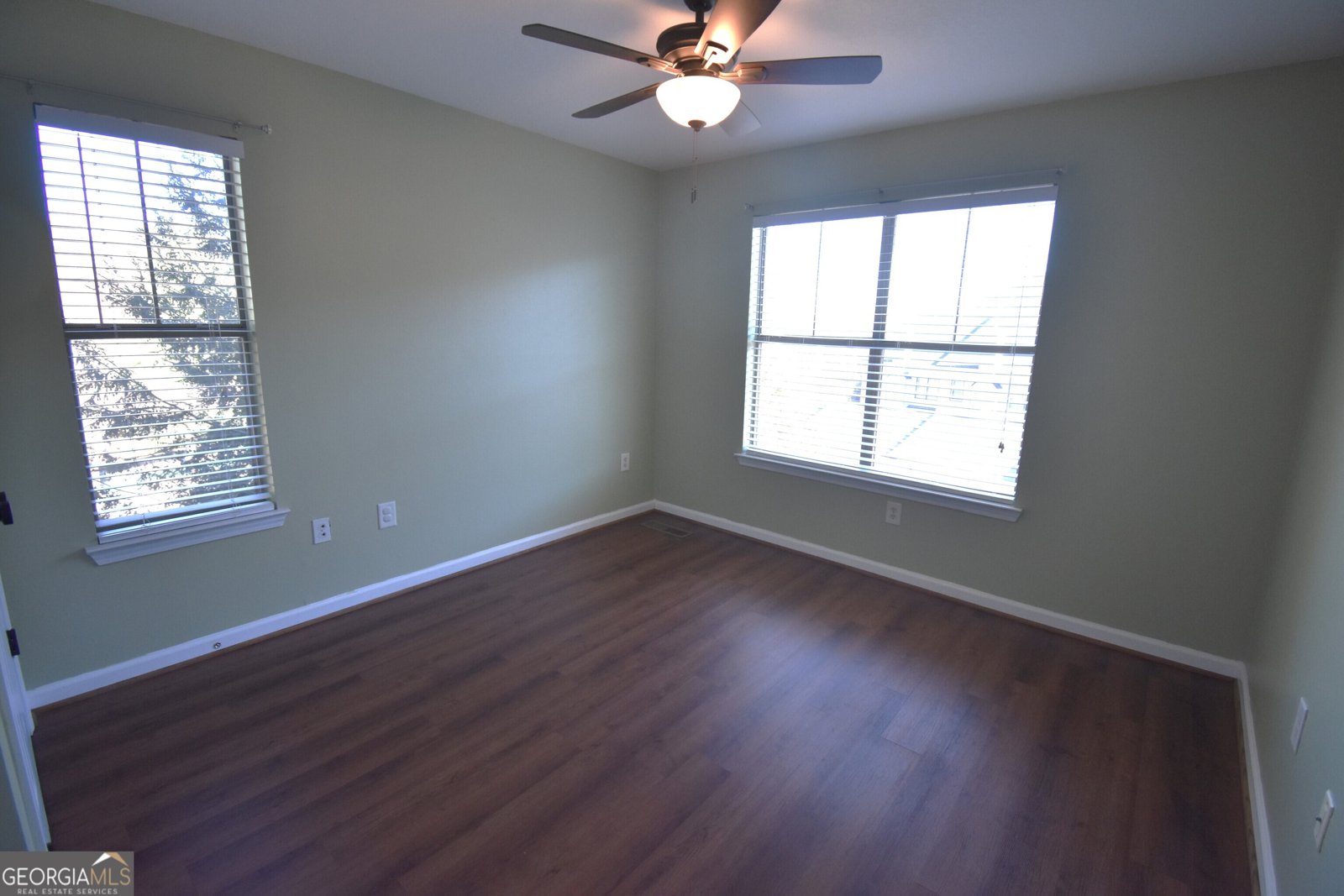 1575 Ridenour Parkway Kennesaw - 35