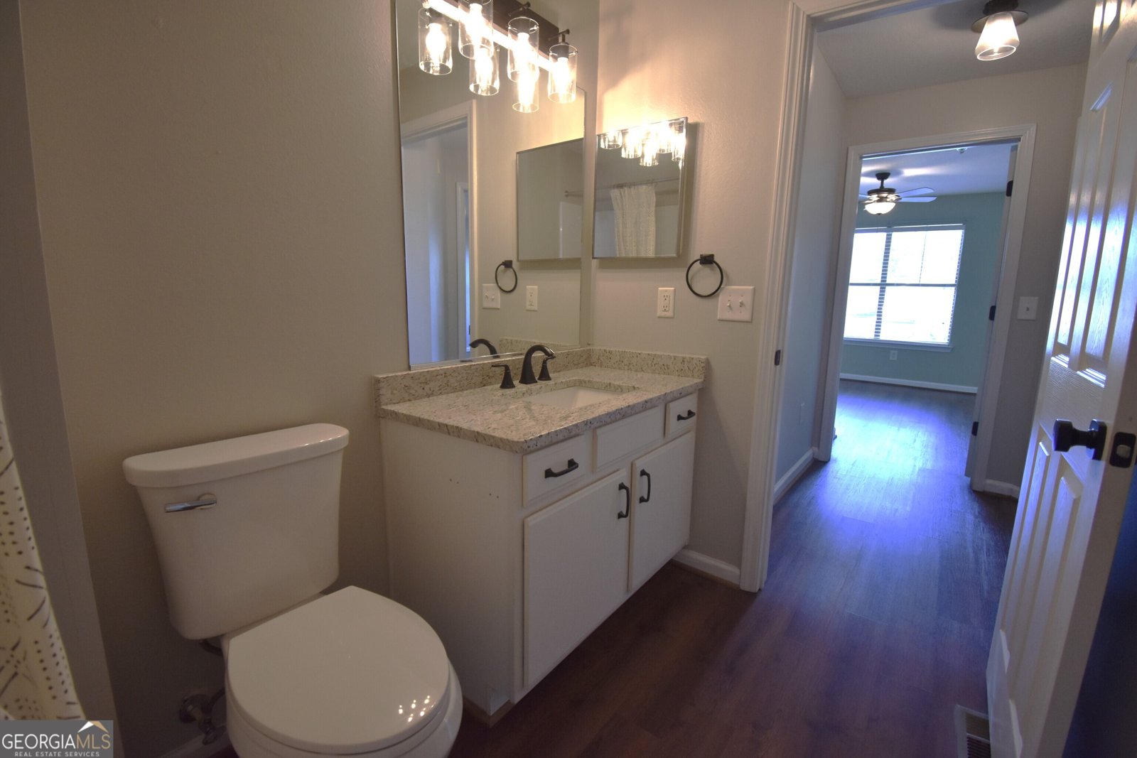 1575 Ridenour Parkway Kennesaw - 39