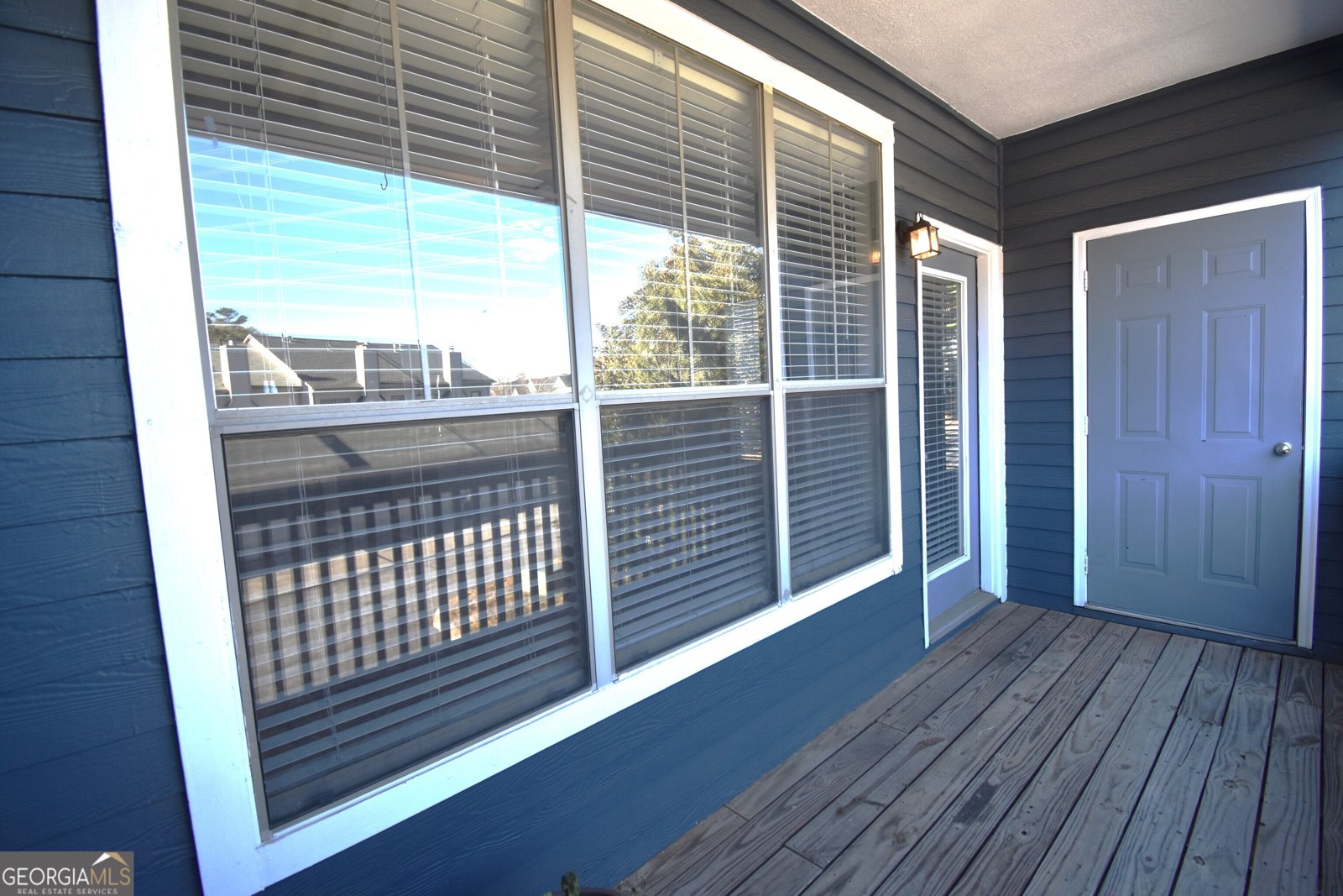 1575 Ridenour Parkway Kennesaw - 45