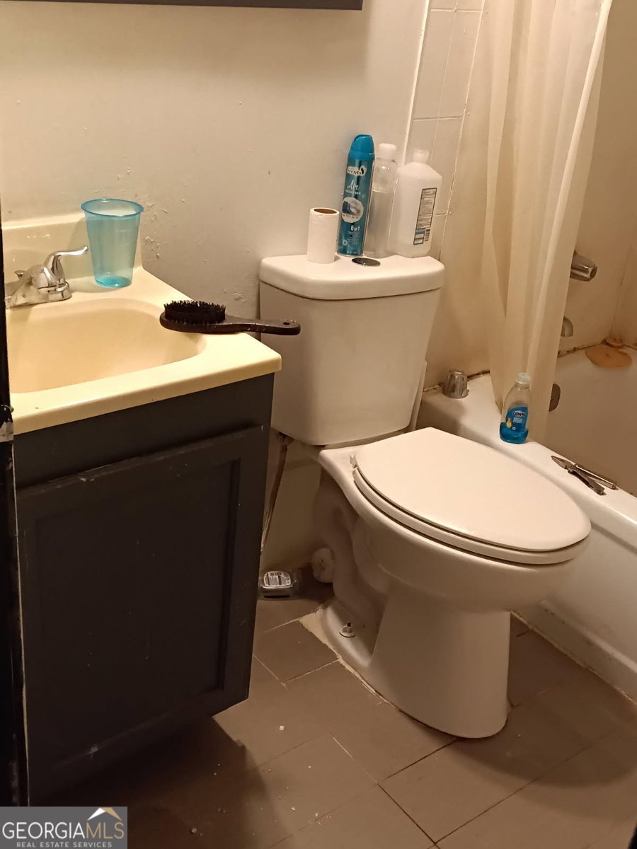 133 Daisy Circle Gray - 11