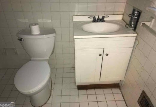 2680 Headland Drive East Point - 12