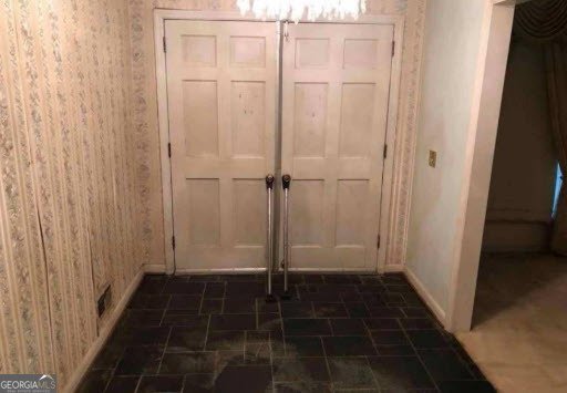 2680 Headland Drive East Point - 4