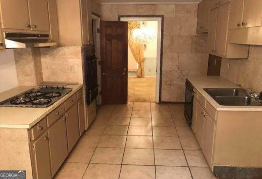 2680 Headland Drive East Point - 8