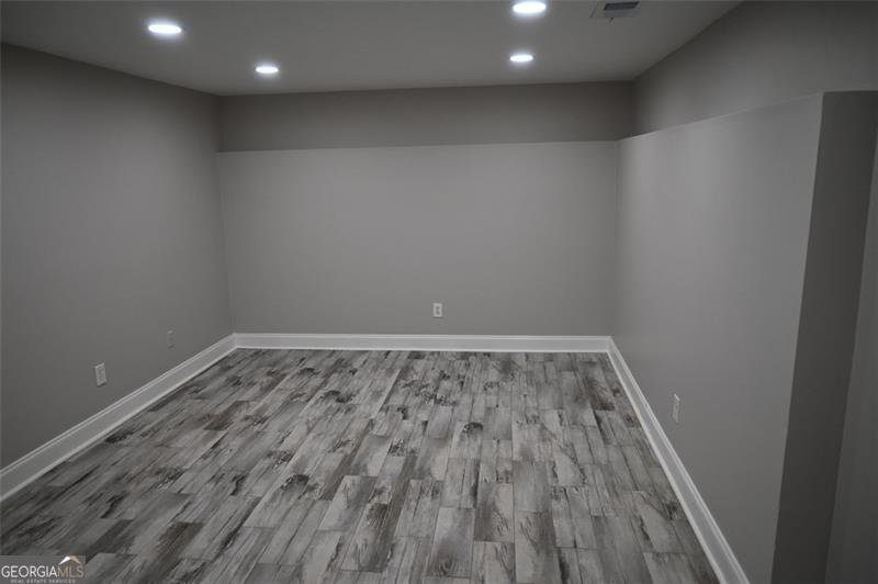 307 NEW ECHOTA Woodstock - 51