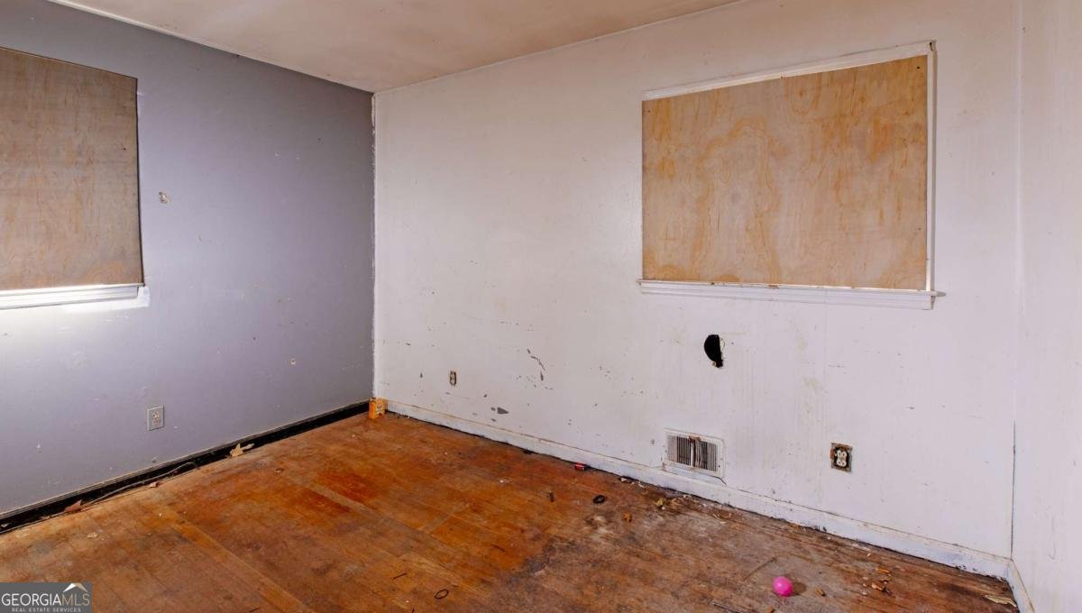 178 Stratford Drive Atlanta - 18