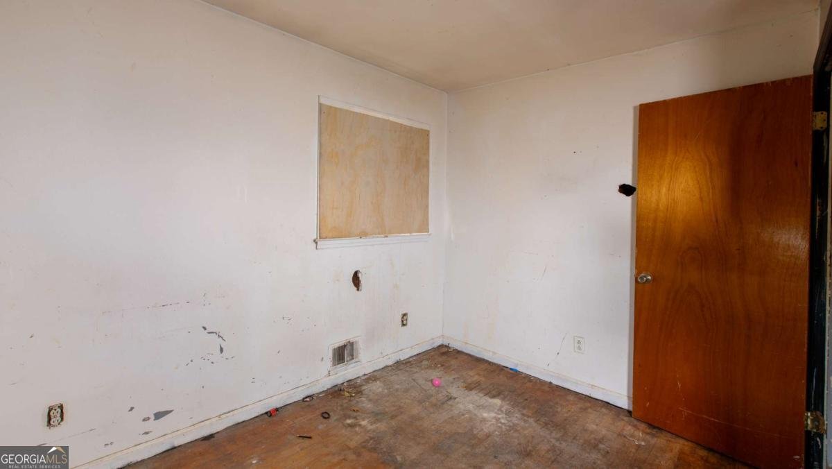 178 Stratford Drive Atlanta - 19