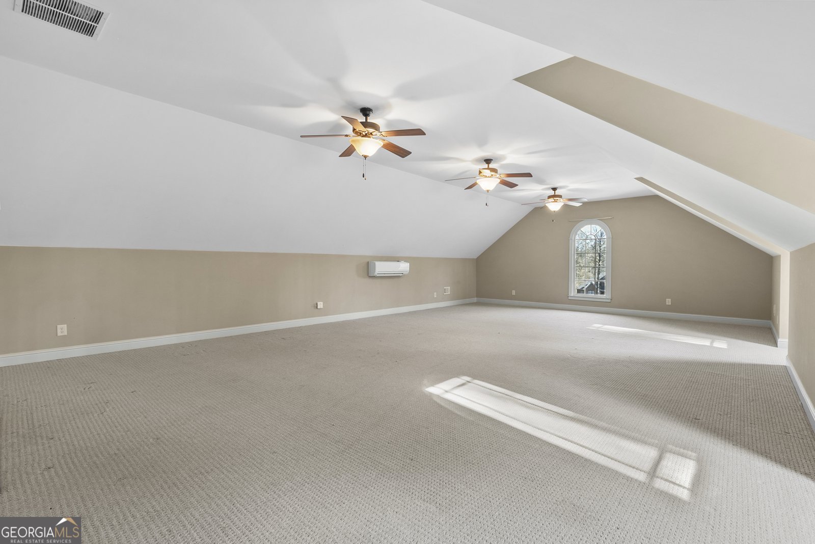 1178 ANTRIM GLEN Drive Hoschton - 37