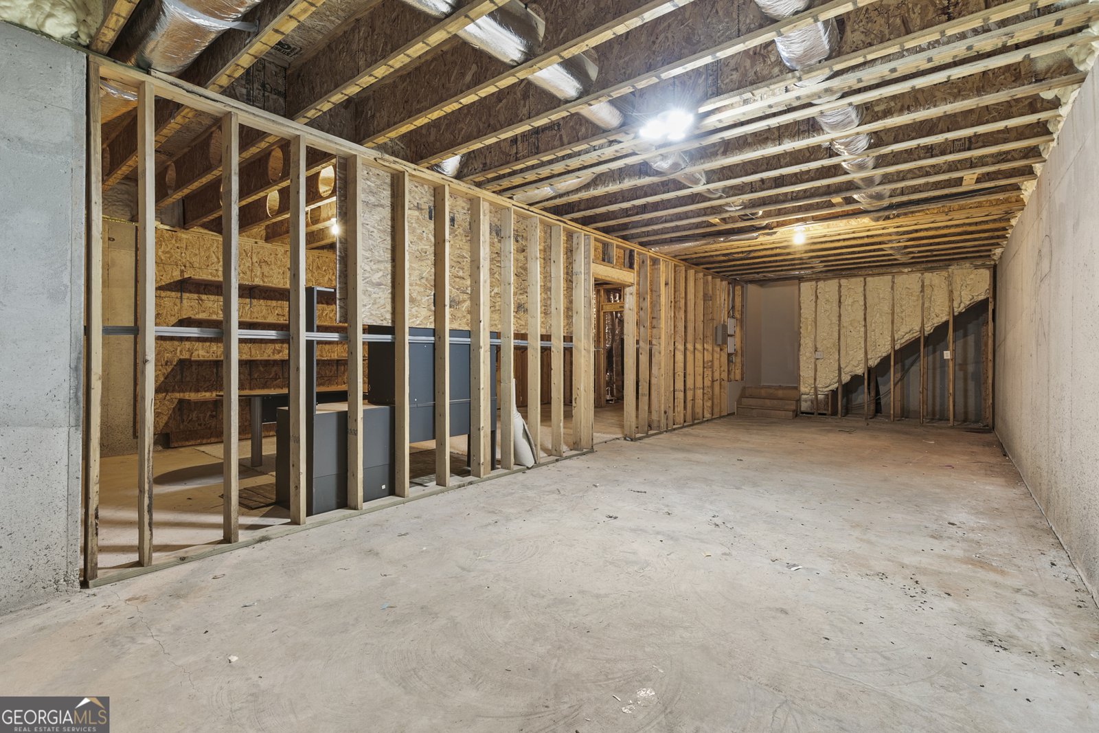 1178 ANTRIM GLEN Drive Hoschton - 46