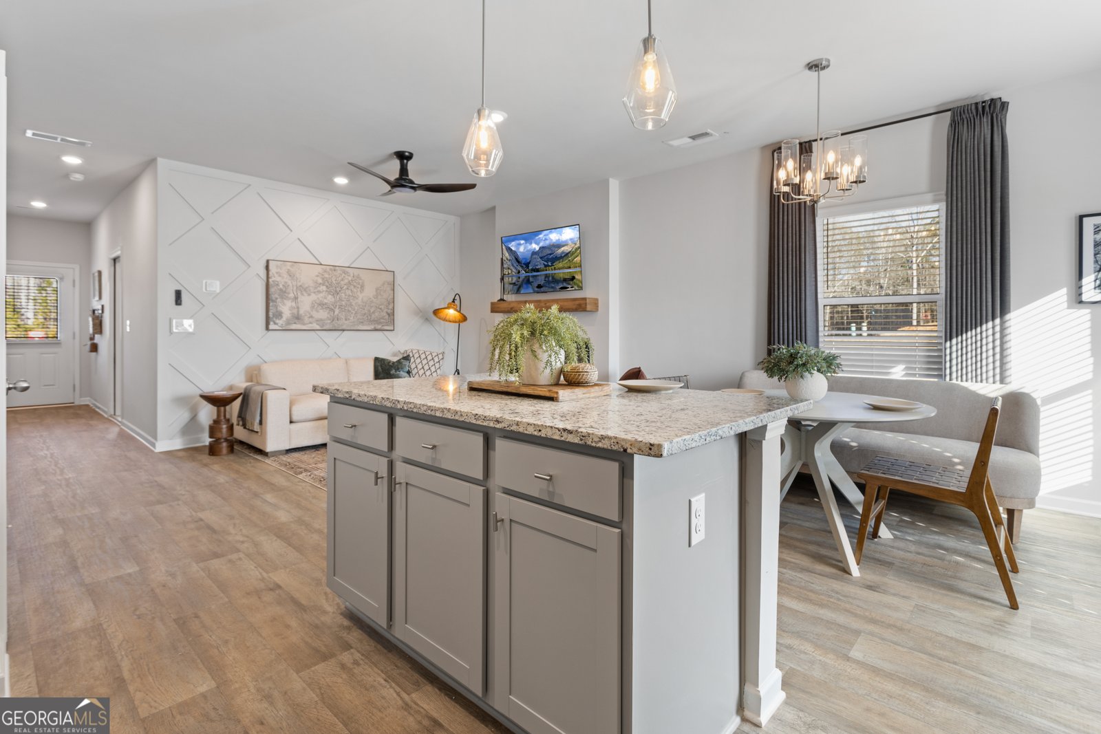 209 Ivey Terrace Temple - 8