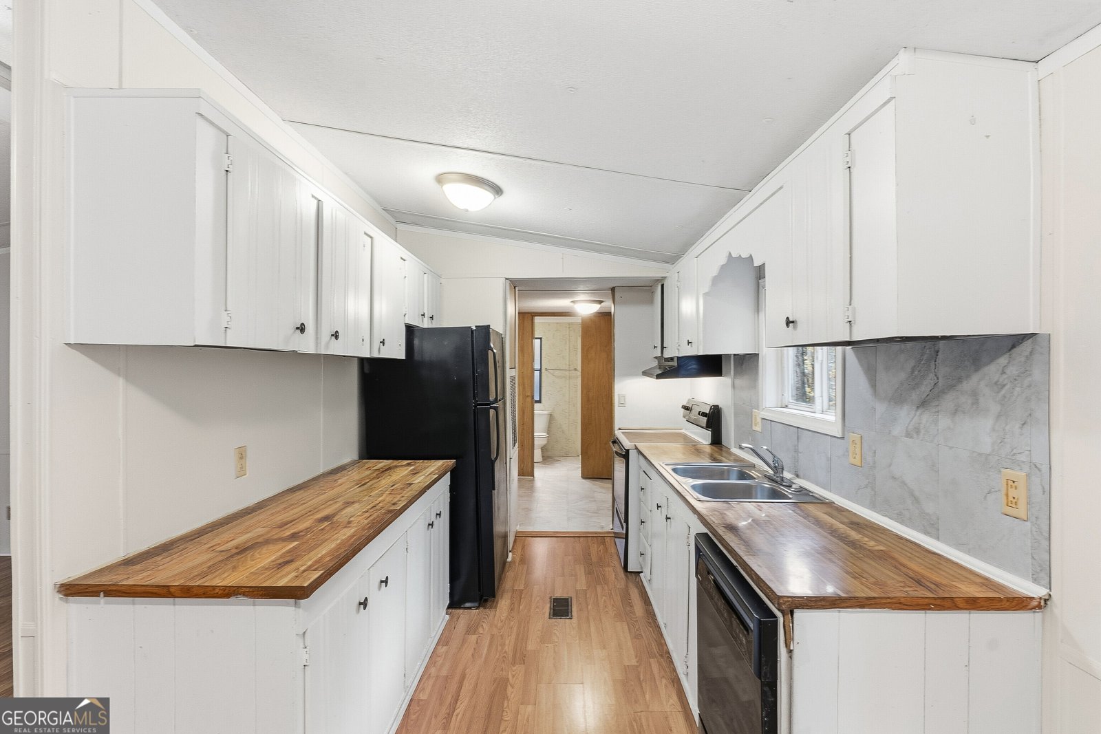 37 Fawn Drive Juliette - 11