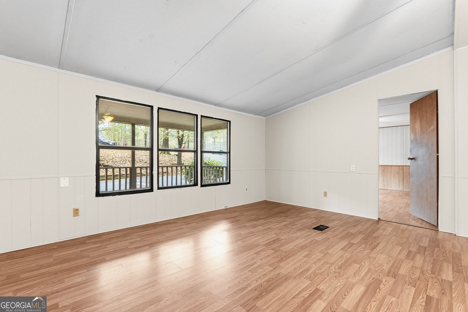 37 Fawn Drive Juliette - 7