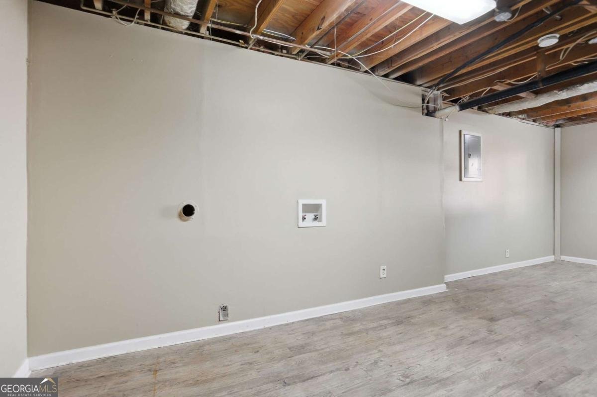 2705 Timber Valley Drive Douglasville - 24