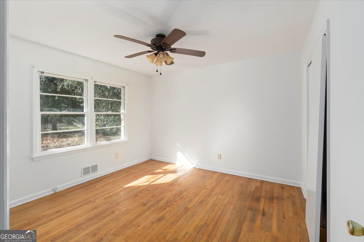 789 Glenn Carrie Road Hull - 14