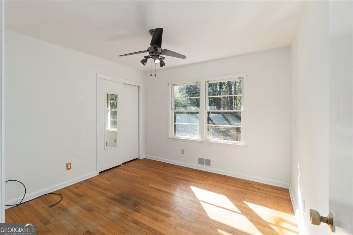 789 Glenn Carrie Road Hull - 16