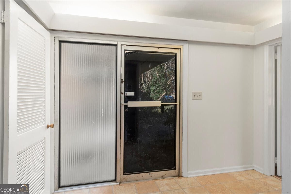 789 Glenn Carrie Road Hull - 32