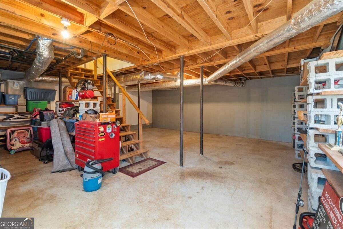 4046 Booger Hill Road Danielsville - 17