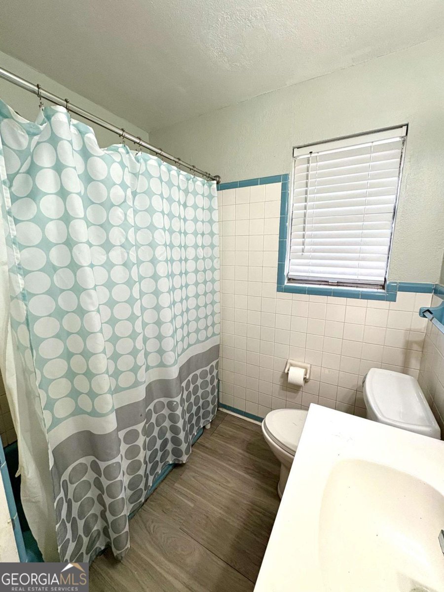 112 Alexander Avenue Lyons - 24