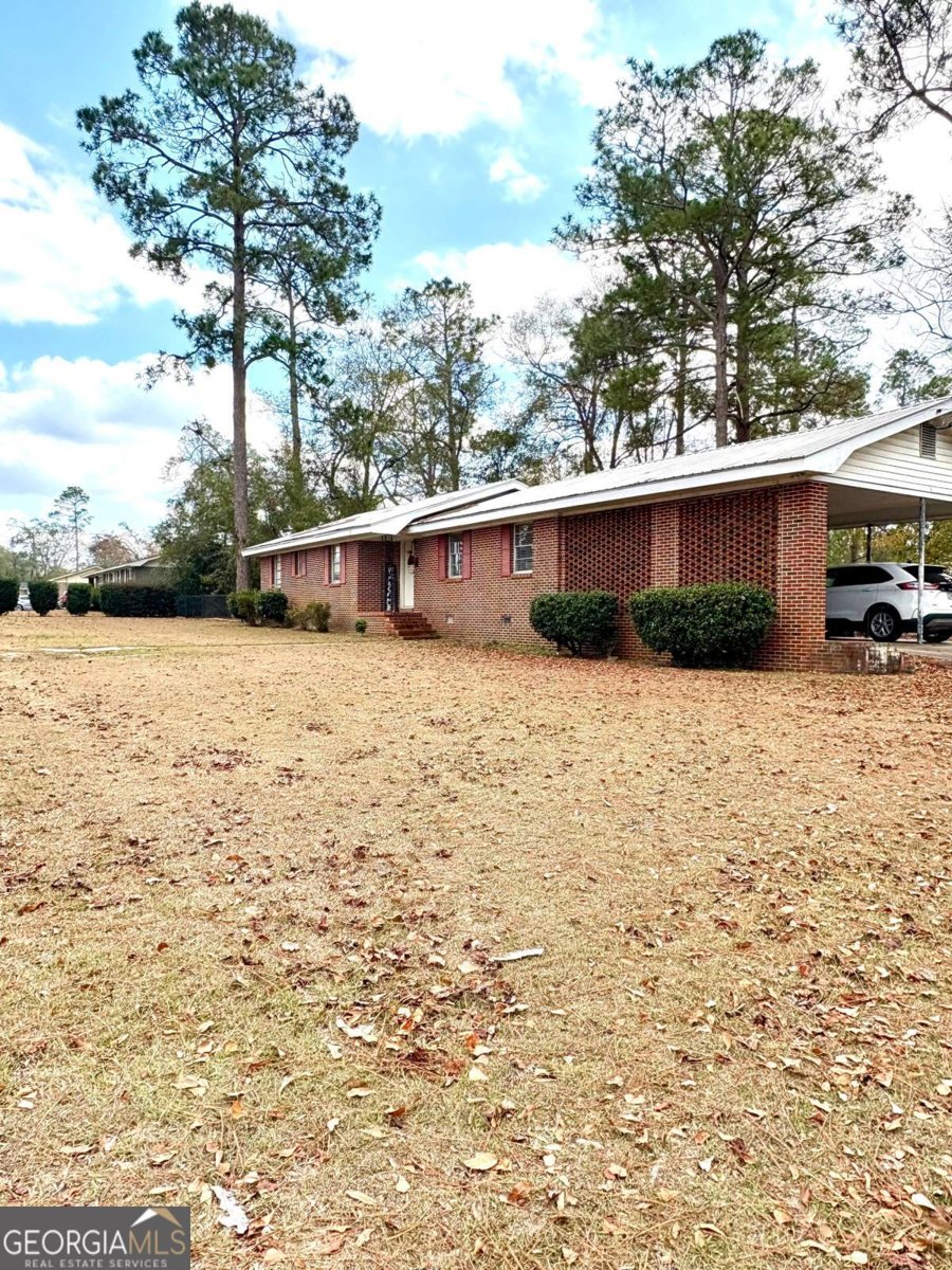 112 Alexander Avenue Lyons - 4