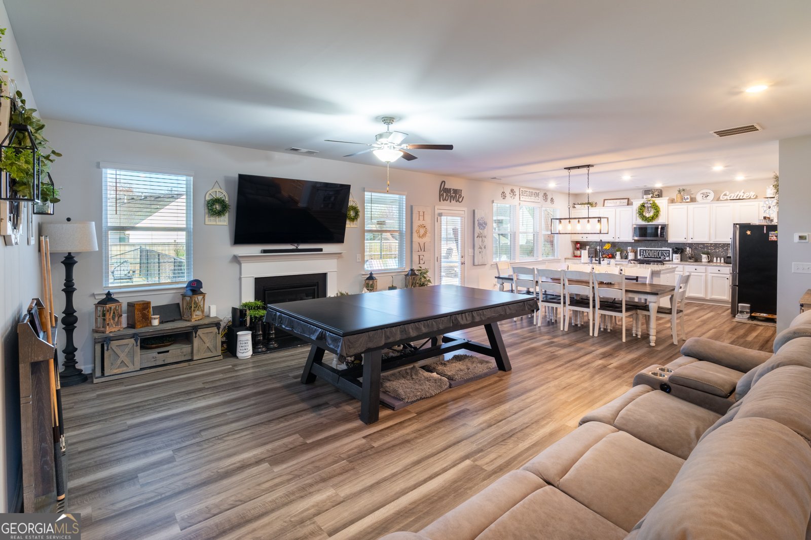 728 Cherokee Rose Bremen - 16