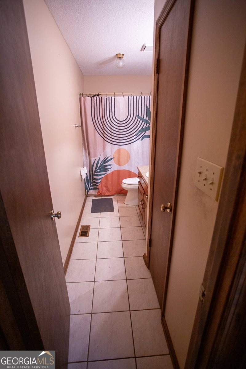 2810 Quillians Court Gainesville - 27