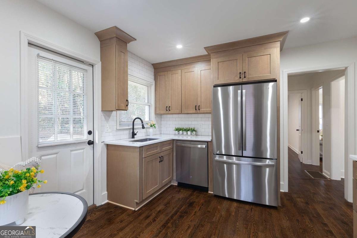 2359 Polar Rock Avenue Atlanta - 18