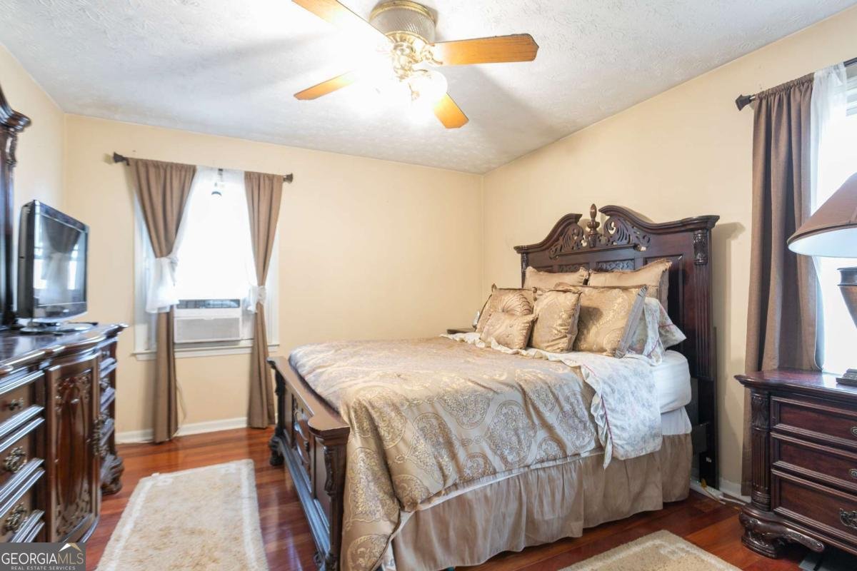 100 Forest Lake Drive Covington - 23