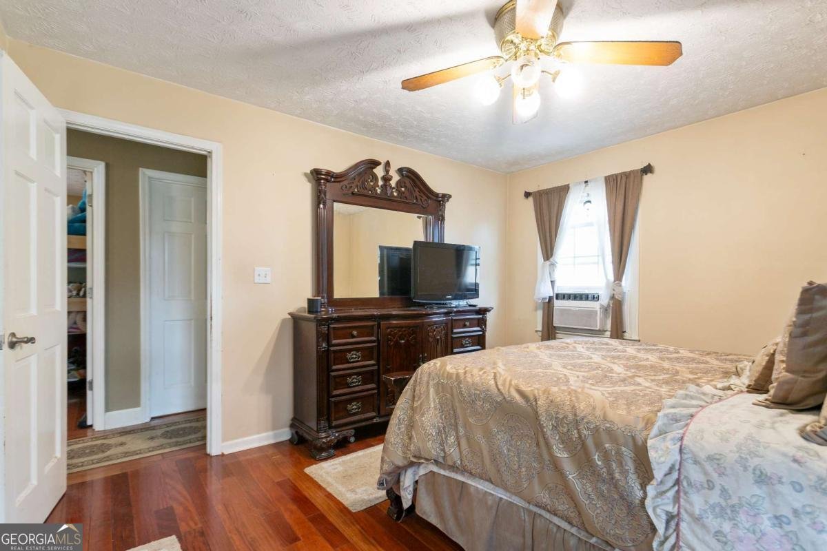 100 Forest Lake Drive Covington - 24