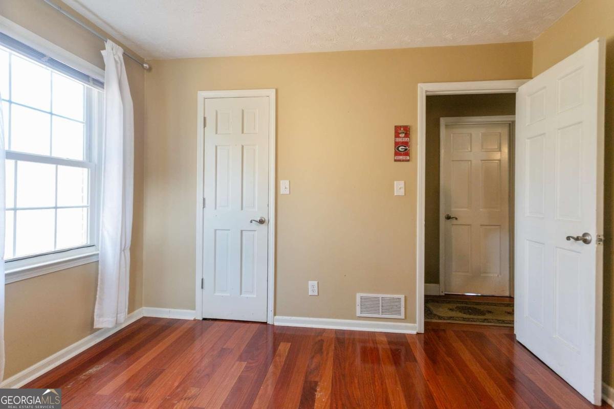 100 Forest Lake Drive Covington - 29