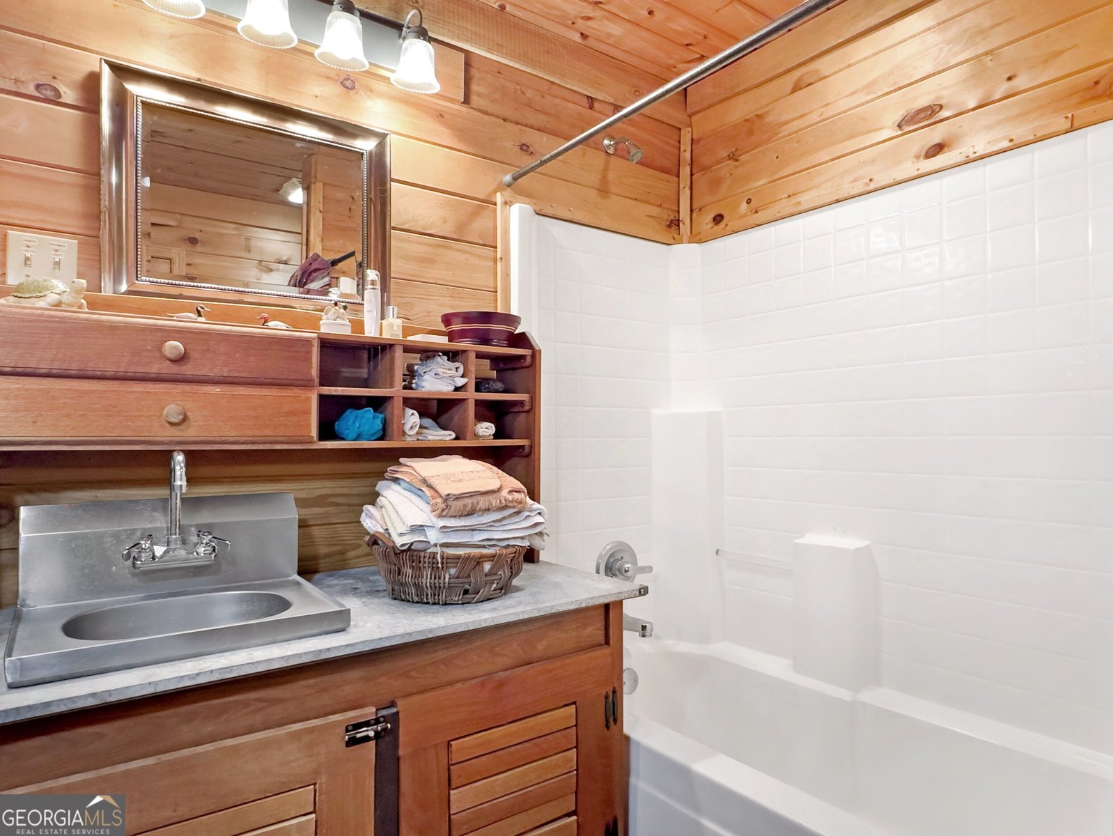 469 Chick-A-Dee Court Monticello - 14