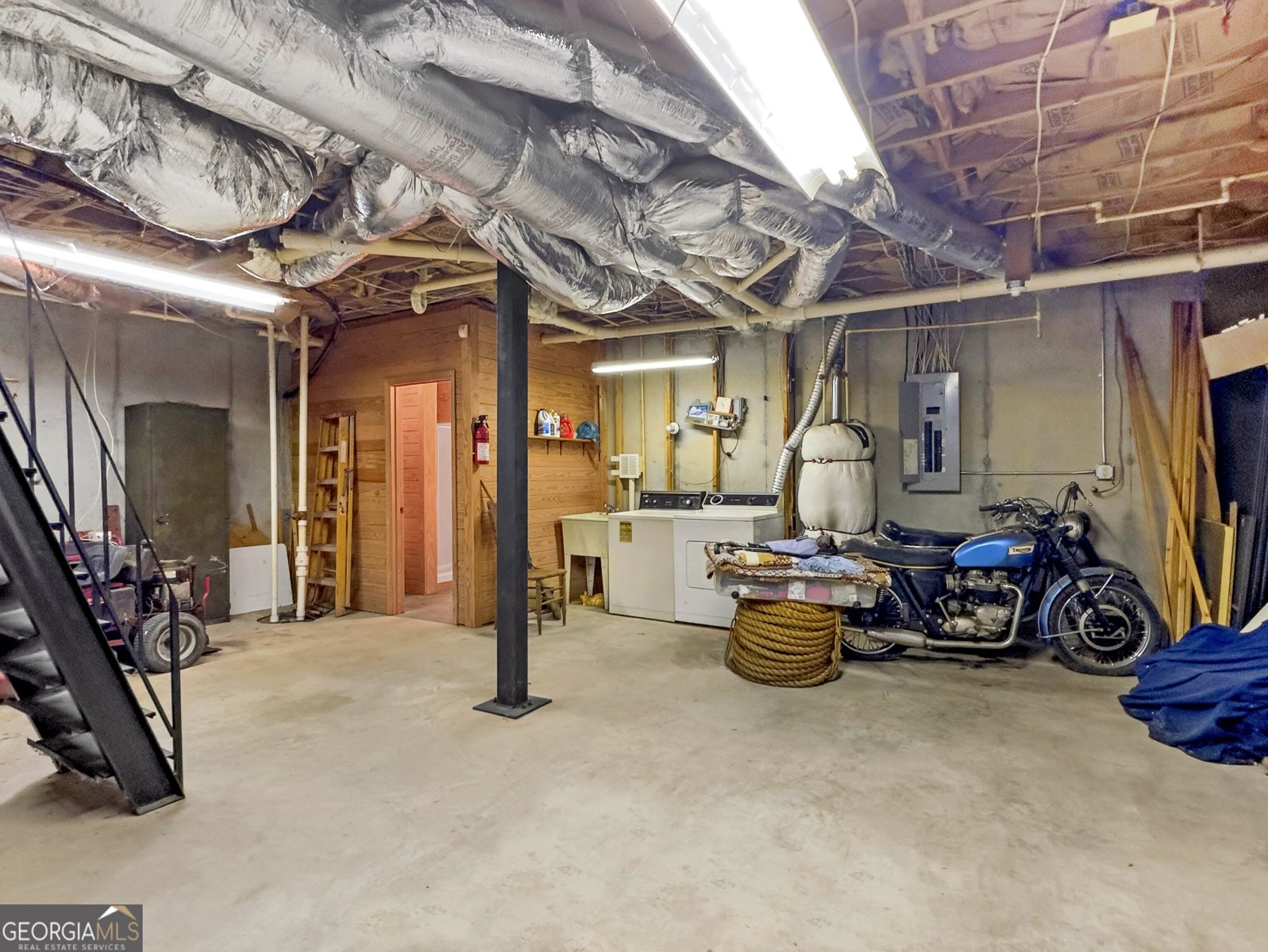 469 Chick-A-Dee Court Monticello - 38