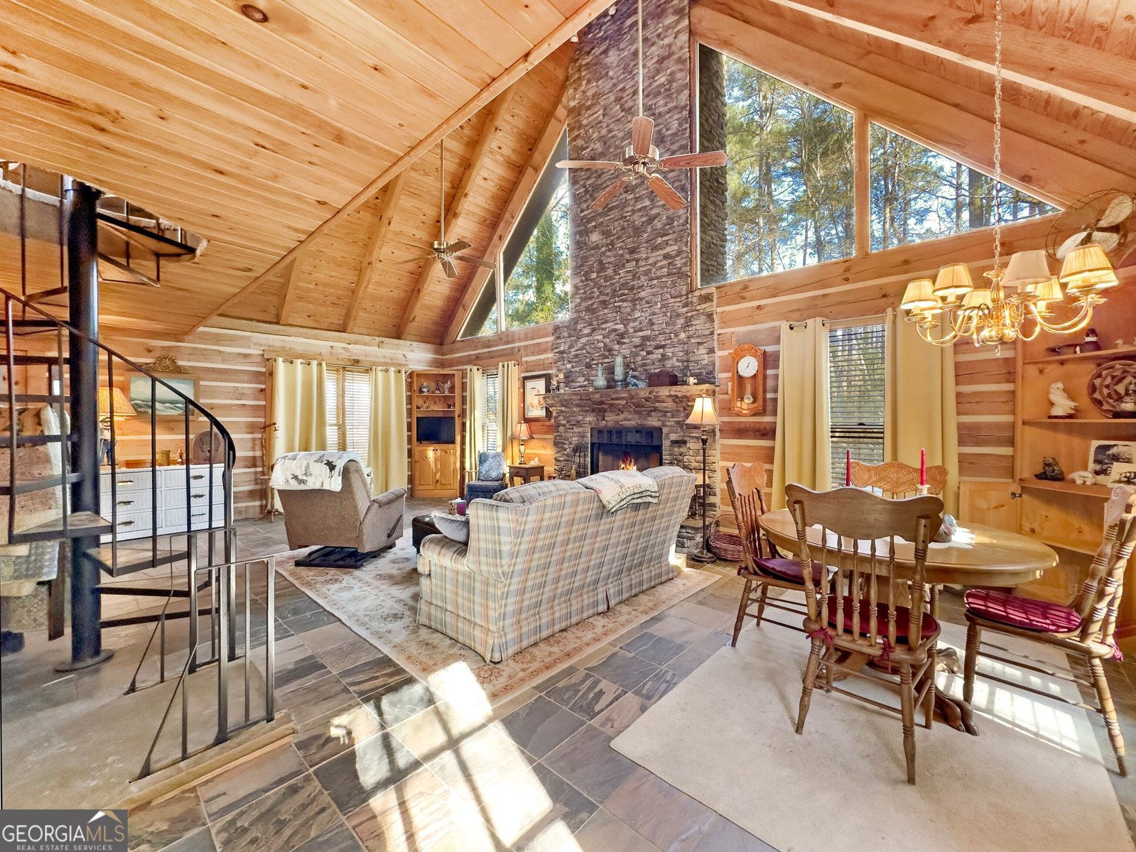 469 Chick-A-Dee Court Monticello - 7