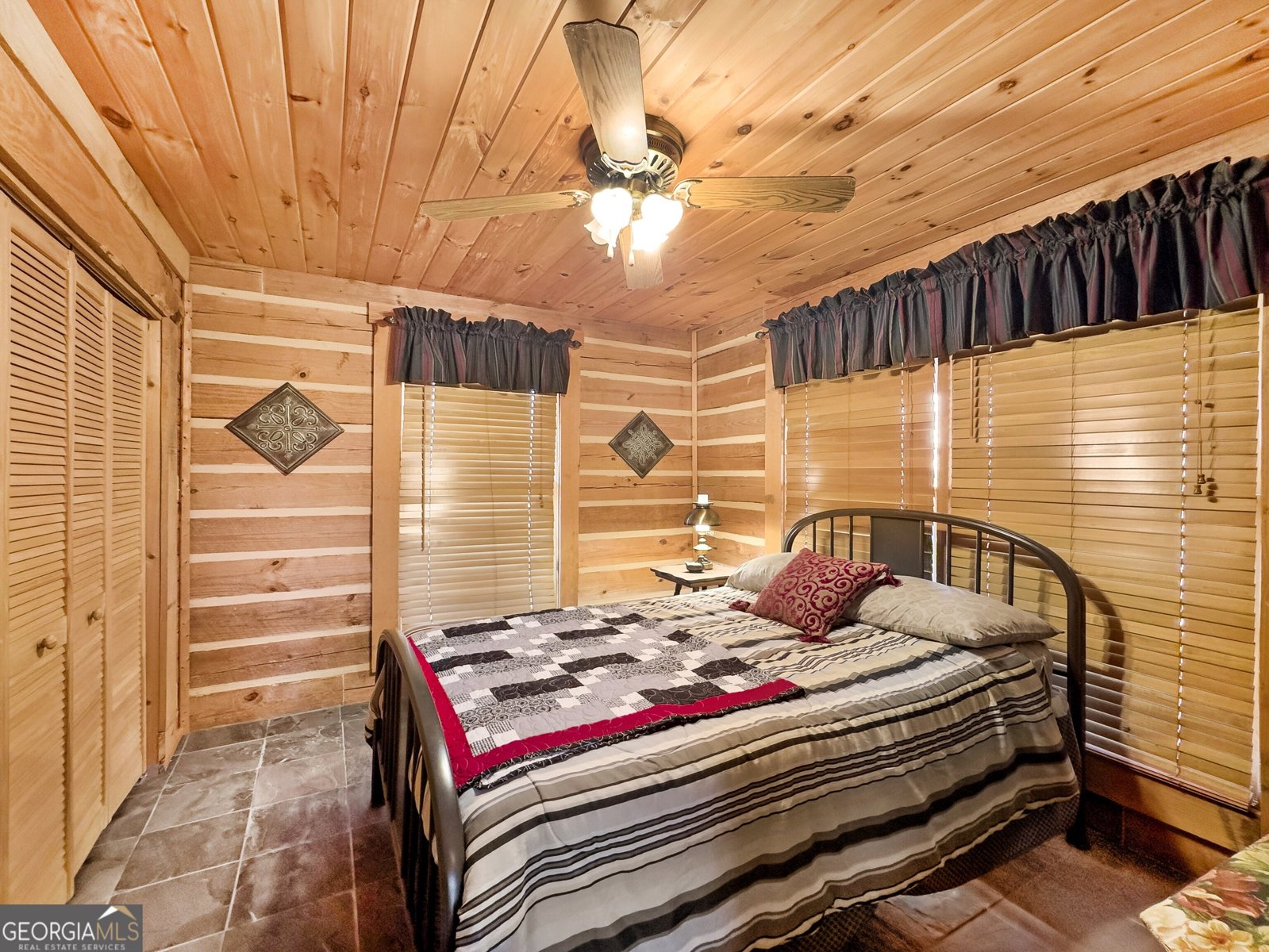 469 Chick-A-Dee Court Monticello - 9