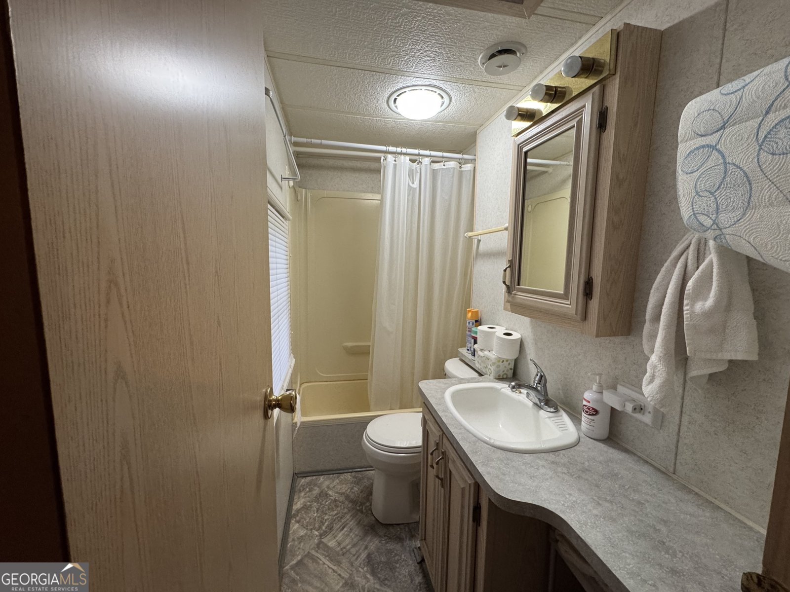 153 Park Vista Dr Cleveland - 19