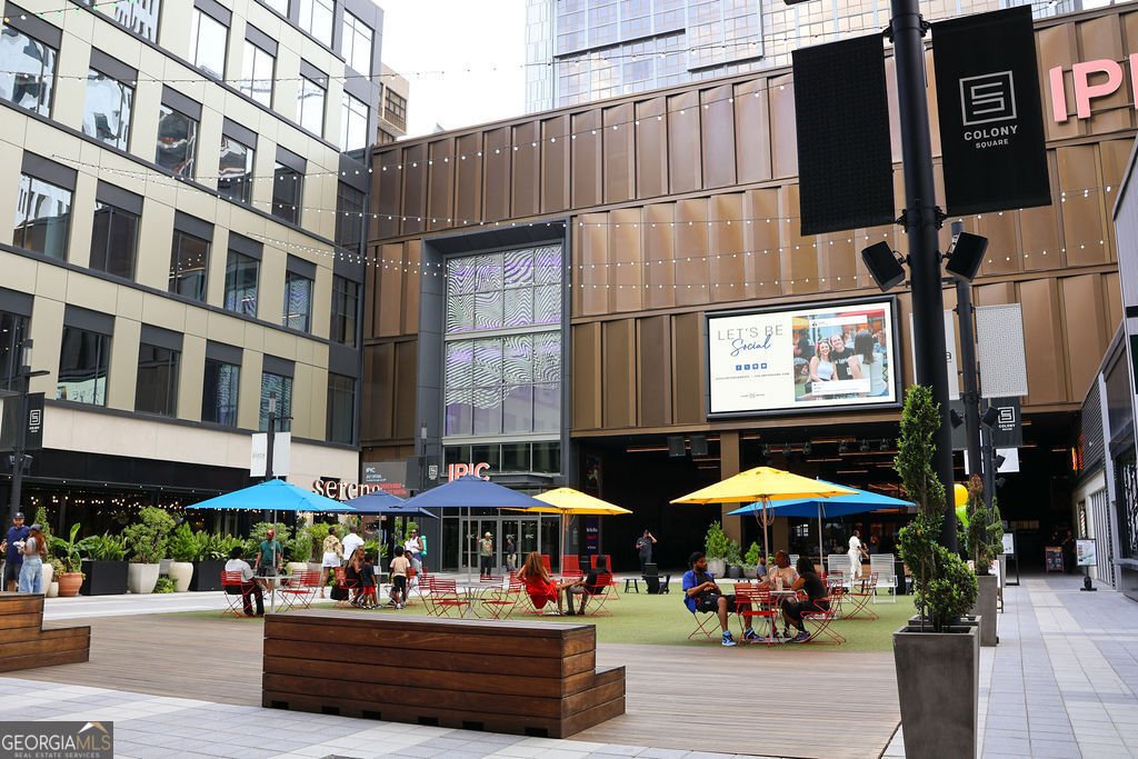 955 Juniper Street Atlanta - 28