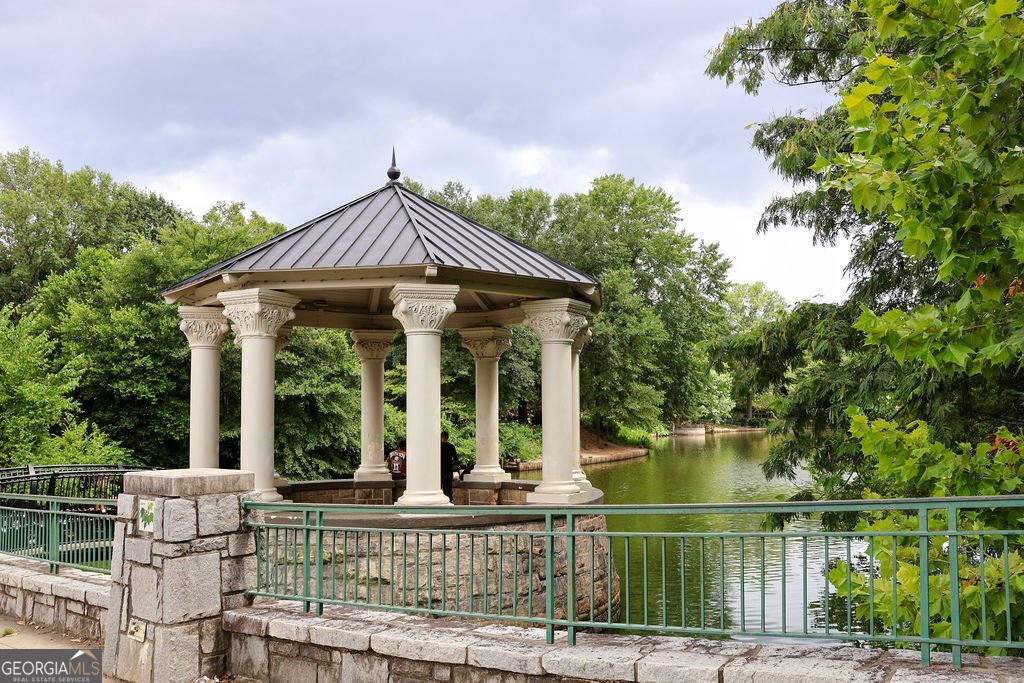 955 Juniper Street Atlanta - 29