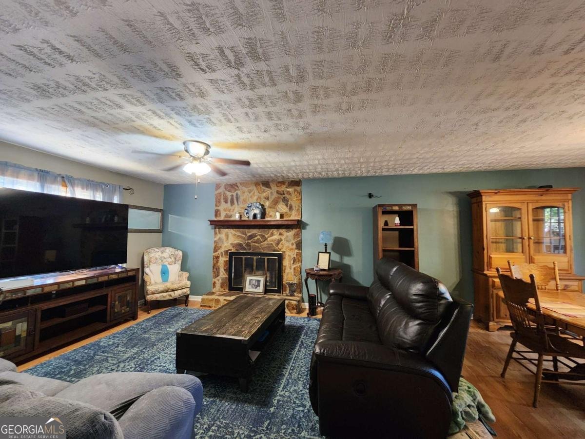 4092 Yeager Road Douglasville - 4