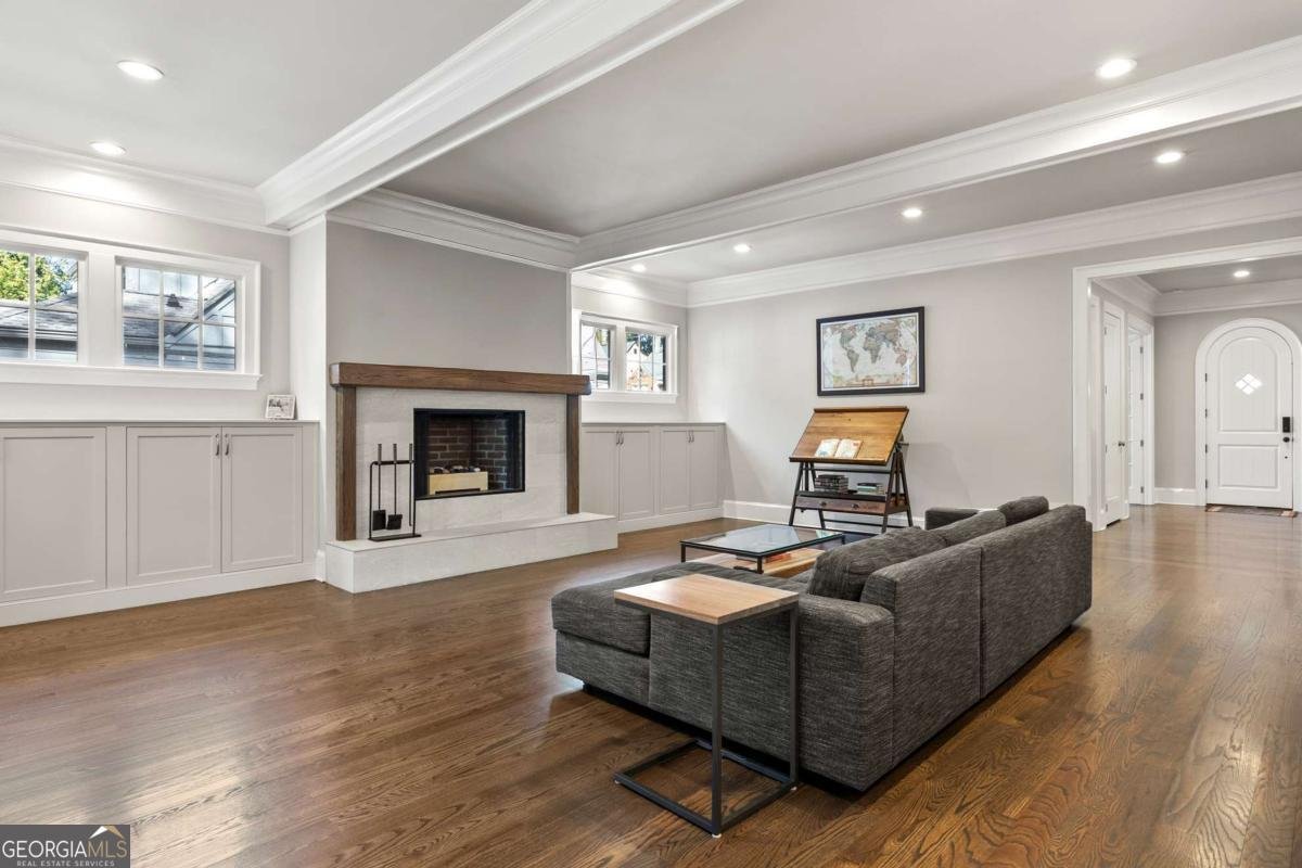 1890 Ridgewood Drive Atlanta - 14