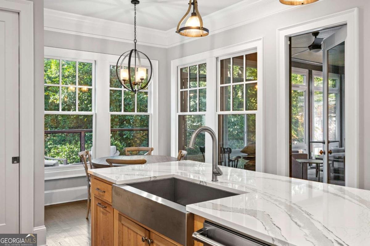 1890 Ridgewood Drive Atlanta - 21