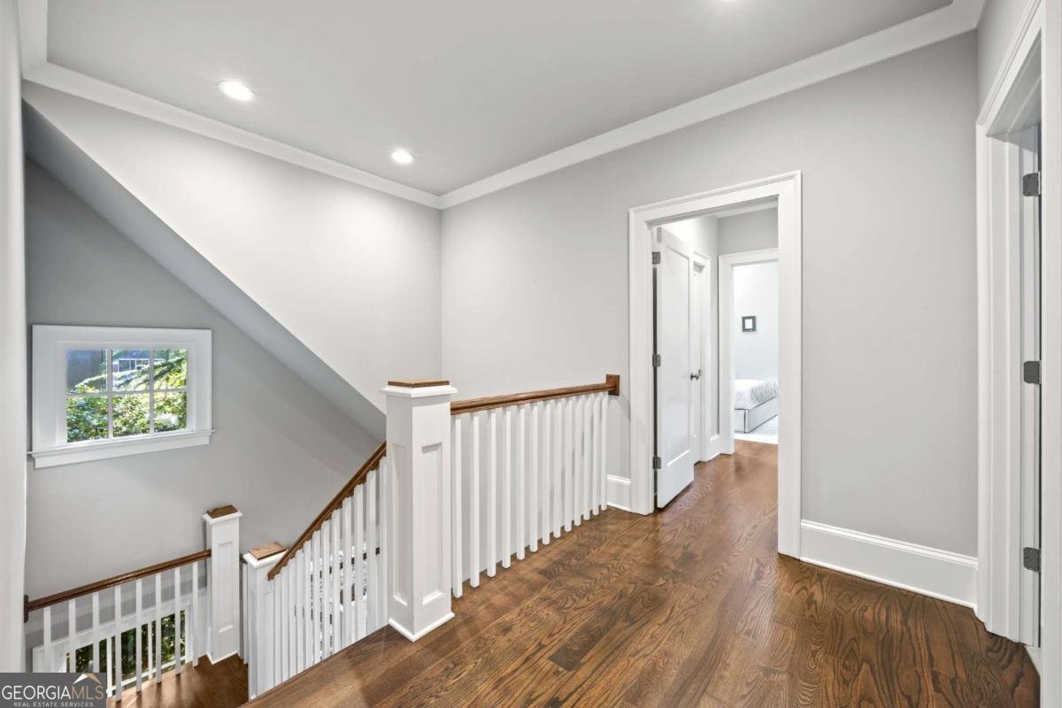 1890 Ridgewood Drive Atlanta - 29