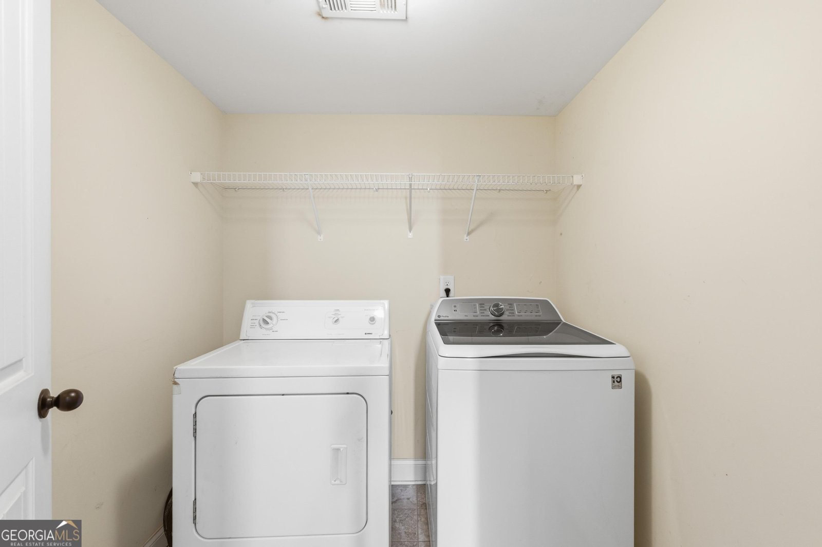 2779 Summer Creek Drive Gainesville - 22