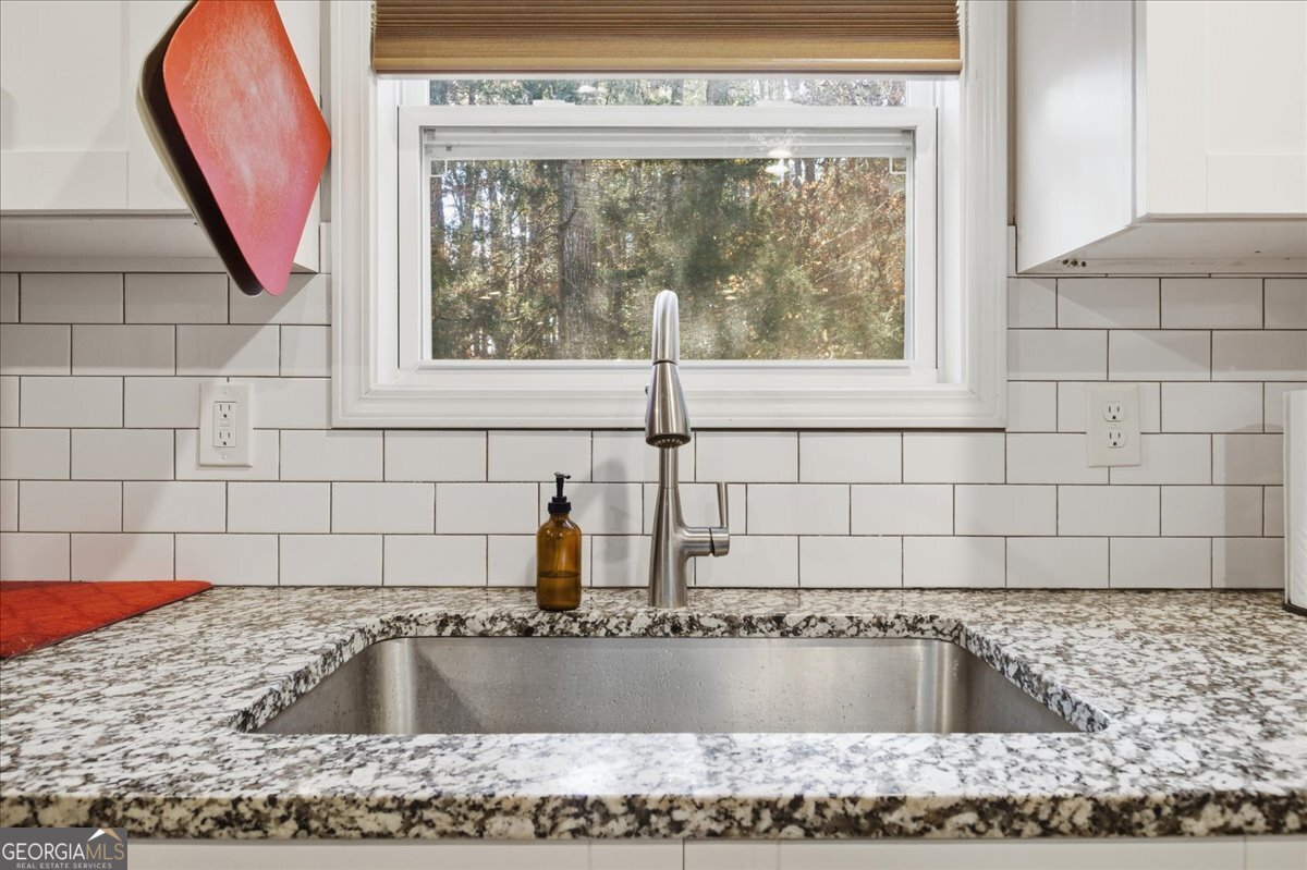 5506 Highway 81 Covington - 12